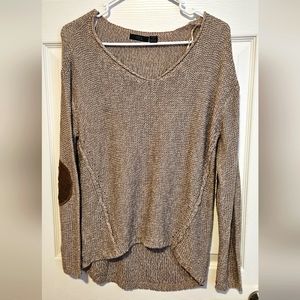 RDI | Brown hi-lo sweater with elbow patches